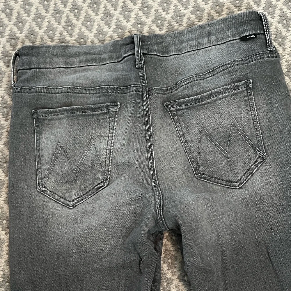 MOTHER High Waisted Looker Jeans Supermoon Grey Gray